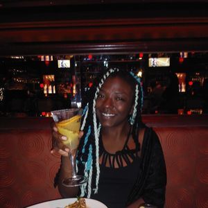 Meet your Posher, Dana